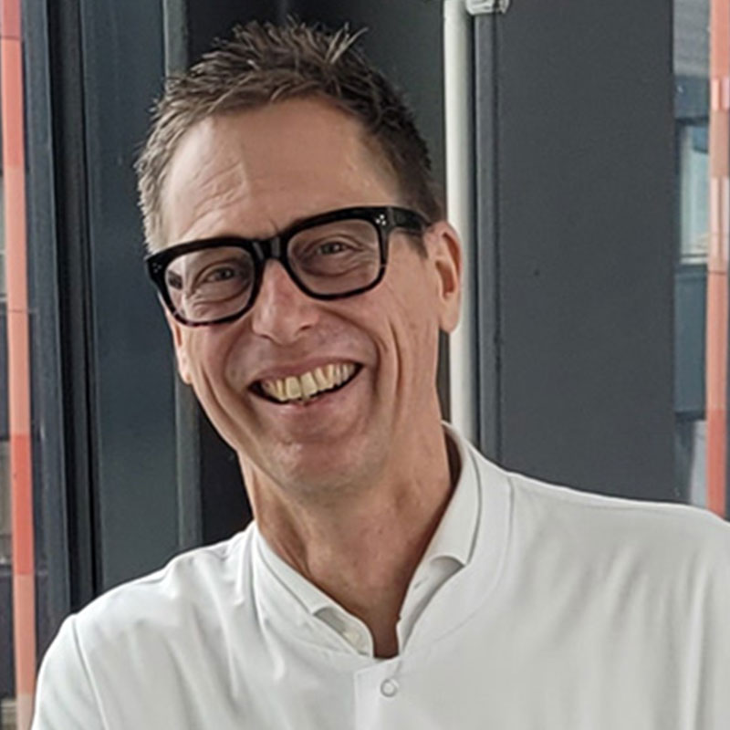 stiftung Prof. Thorsten Simon v2